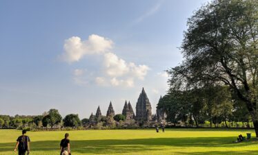 Cruise Ship Tour From Semarang to Prambanan Temple